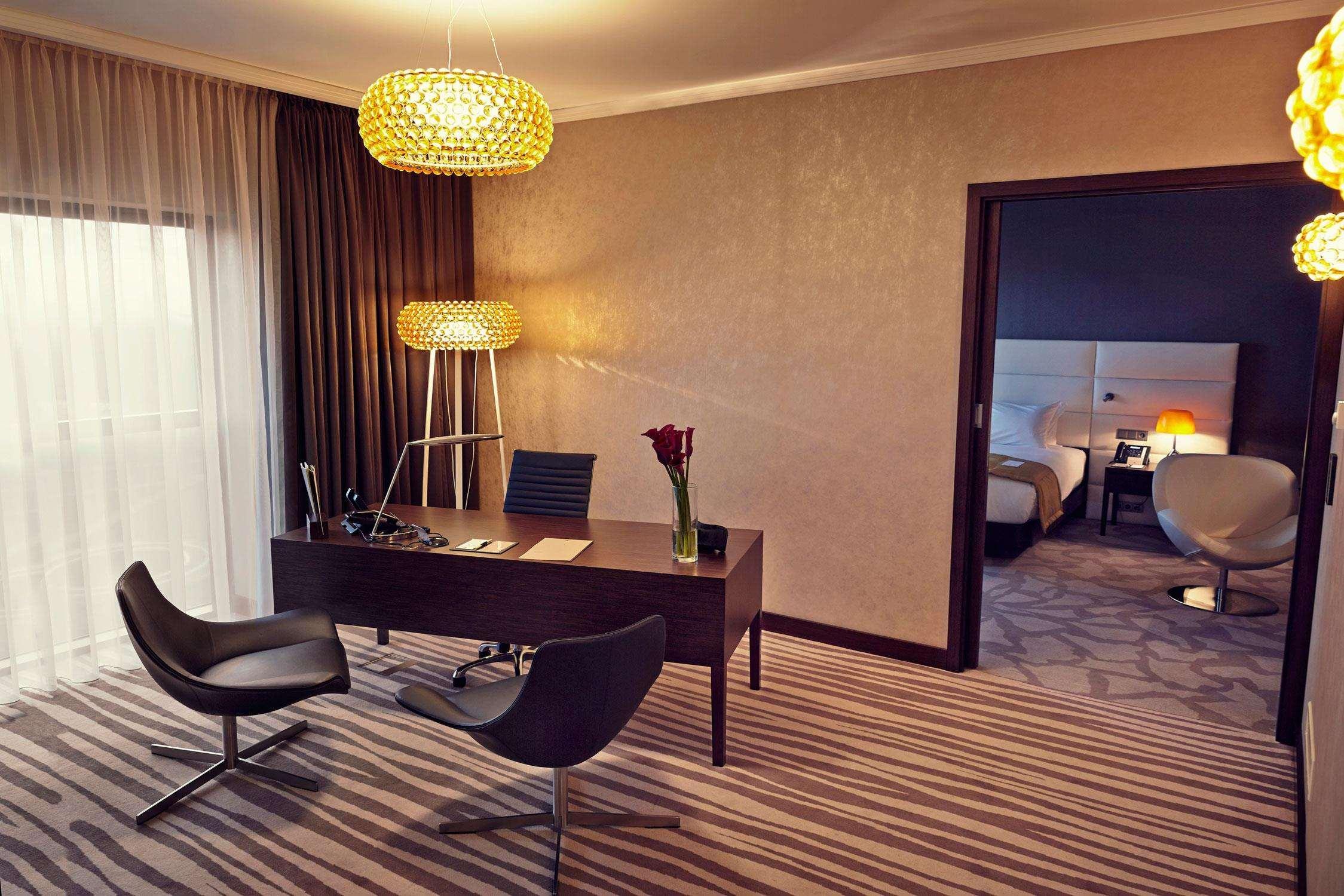 Hotel Doubletree By Hilton Lodz Exteriér fotografie